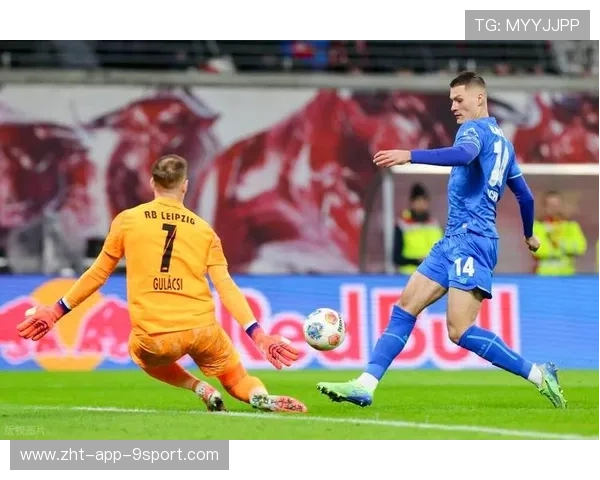 3-1大胜，勒沃库森9人逆境夺得德甲首胜，勒沃库森主帅